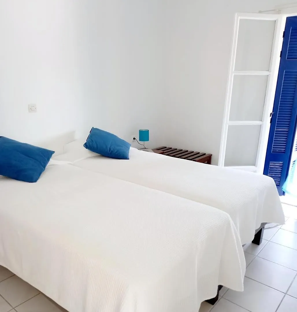 Katys Apartement Фискардон